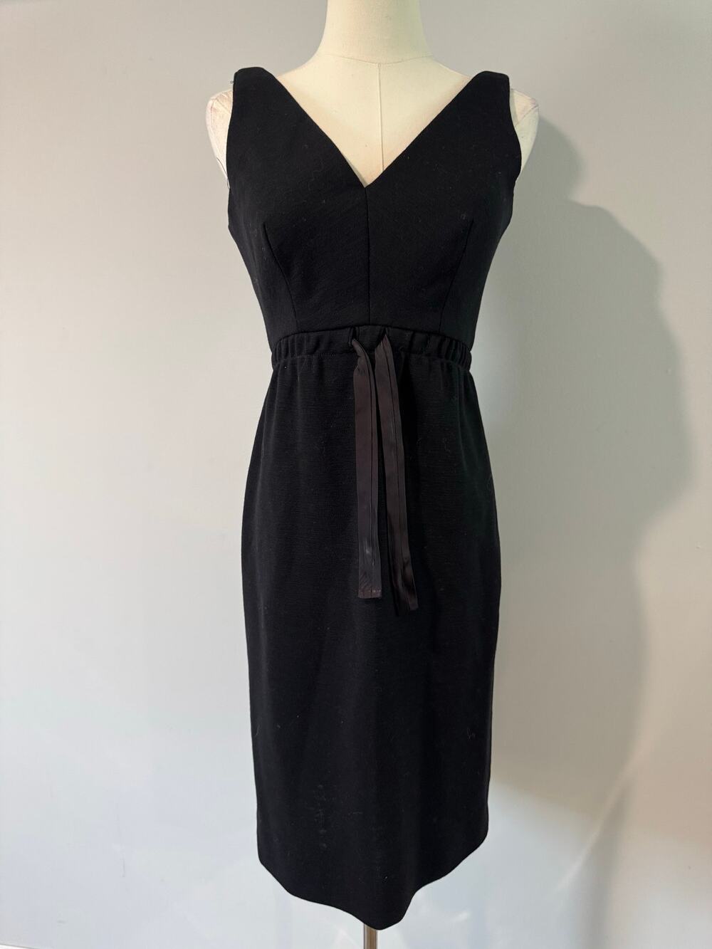 Vintage 60s/70s Bonwit Teller Black Sheath Dress | ILGWU | XS–S
